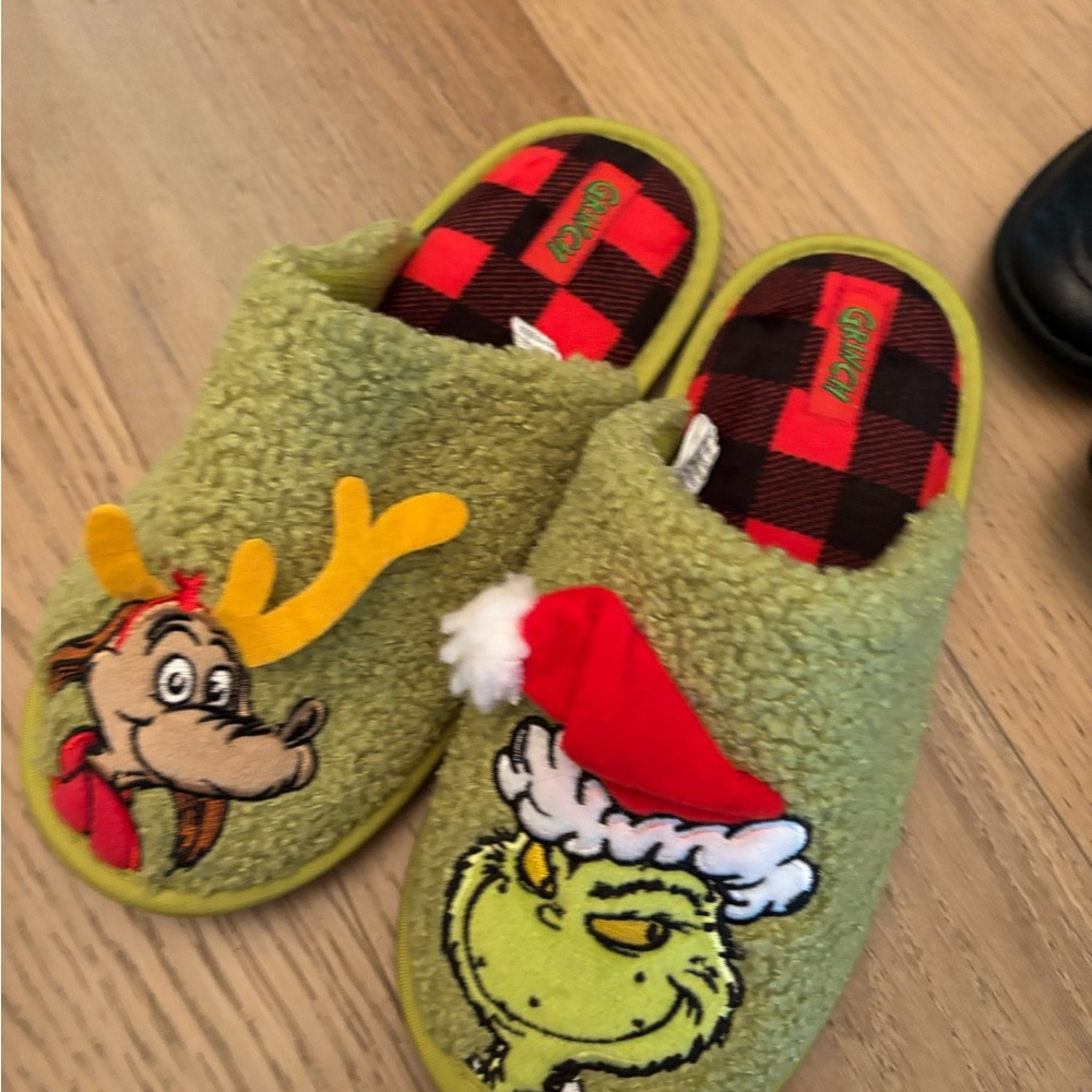 Green Grinch and Max Slippers